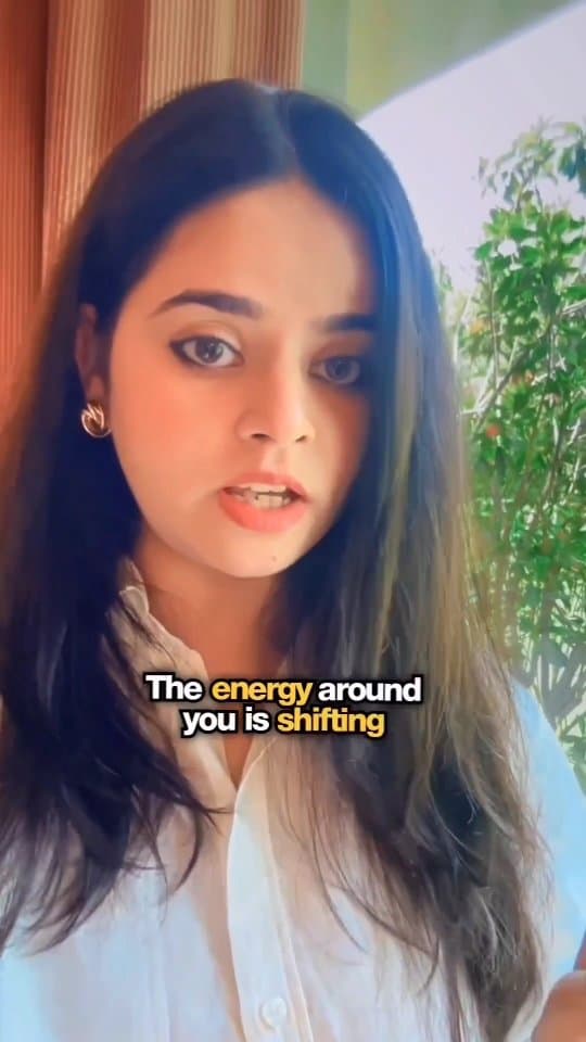 Daily tarot wisdom and spiritual insights